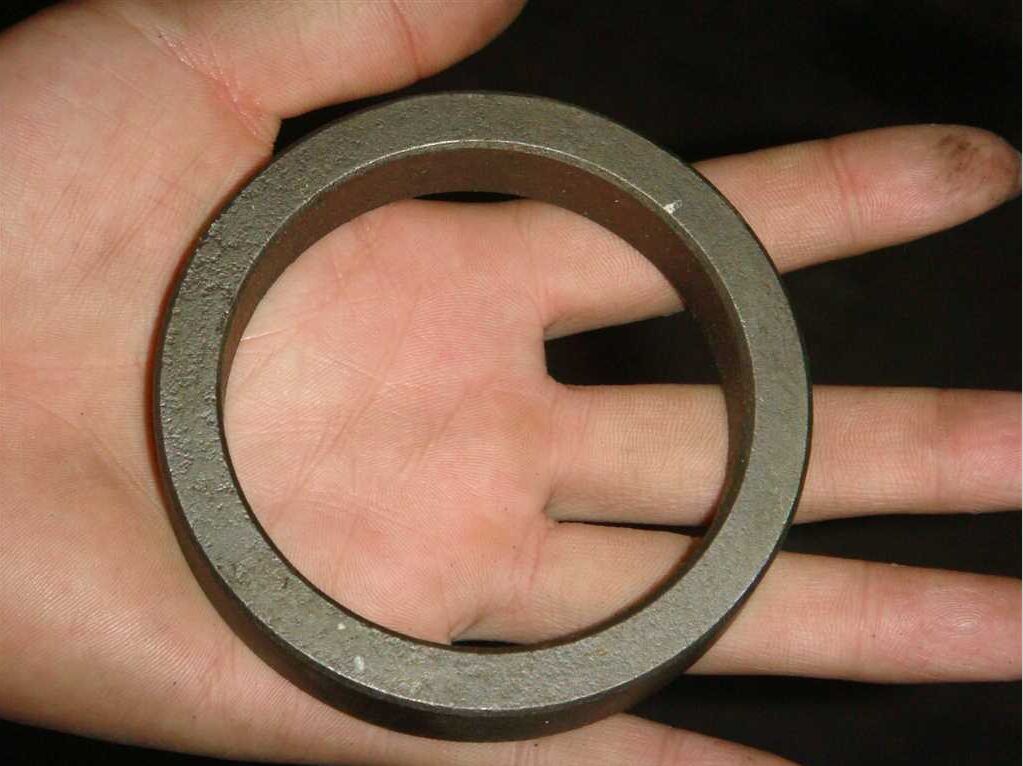 隔圈