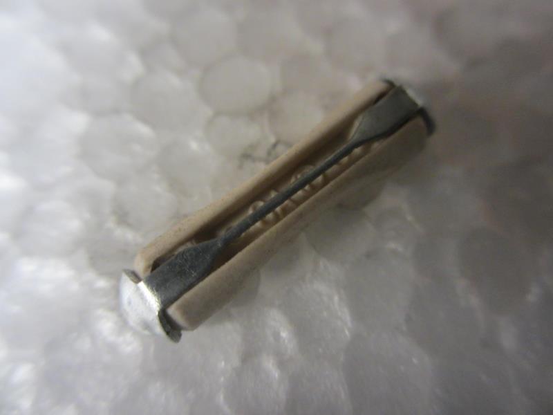 熔断丝插件(A8D72581)