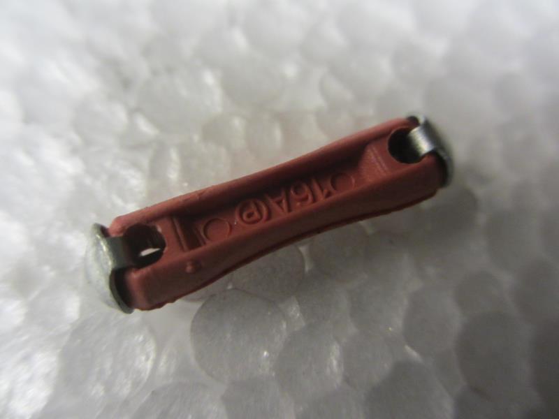 16安熔断丝(D72581)