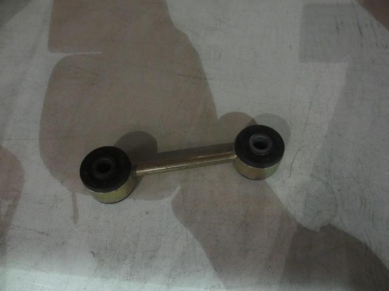 摆动支撑总成（WP12发动机F3000冷却系（变宽后置膨胀箱400以上用）