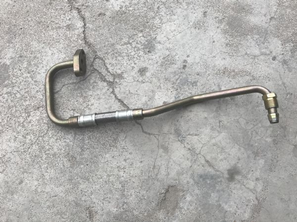 增压器进油管组件