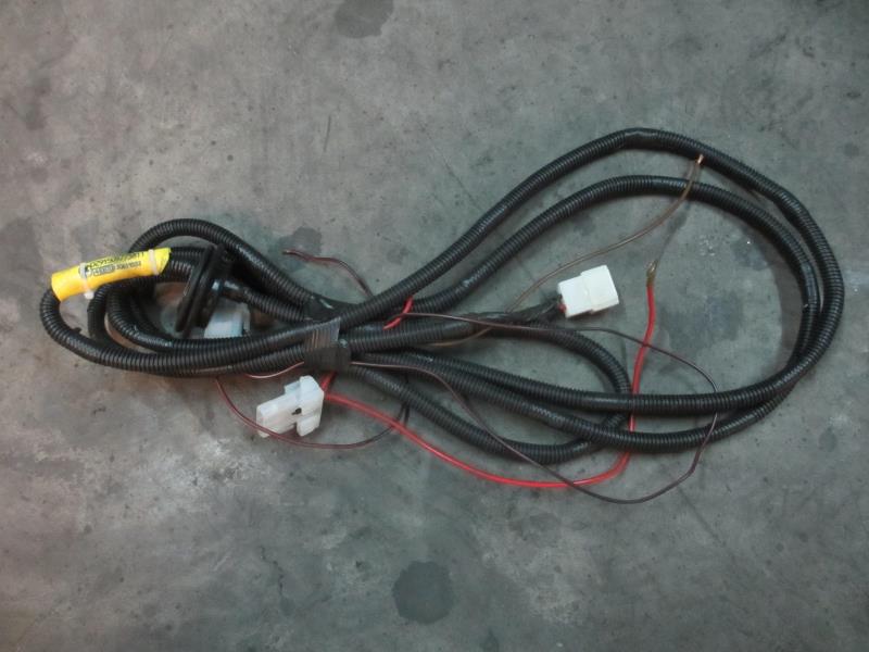 矿用车转向油冷却系统电源线