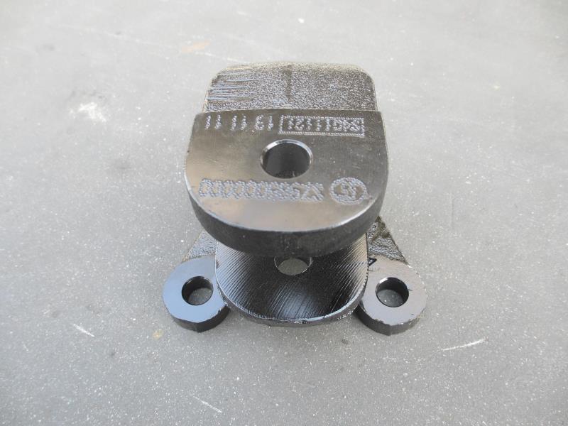 横向稳定杆支架