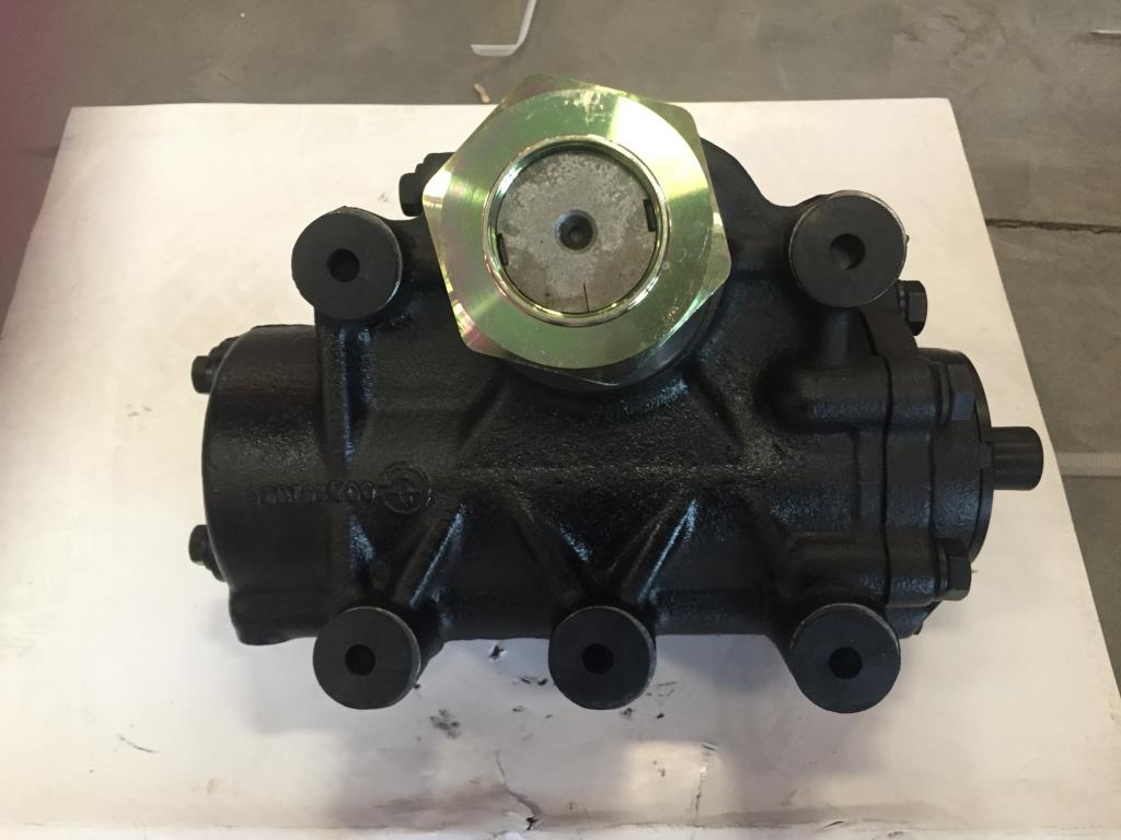 循环球式动力转向器