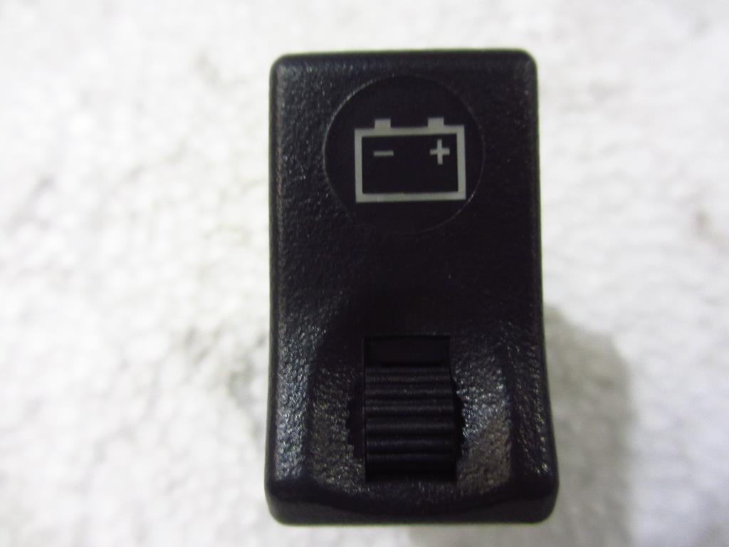 电磁式电源开关