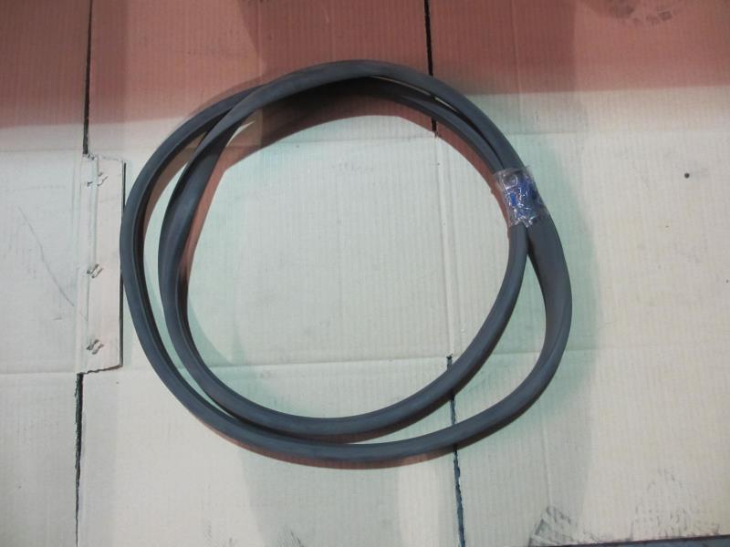 后风窗玻璃密封条