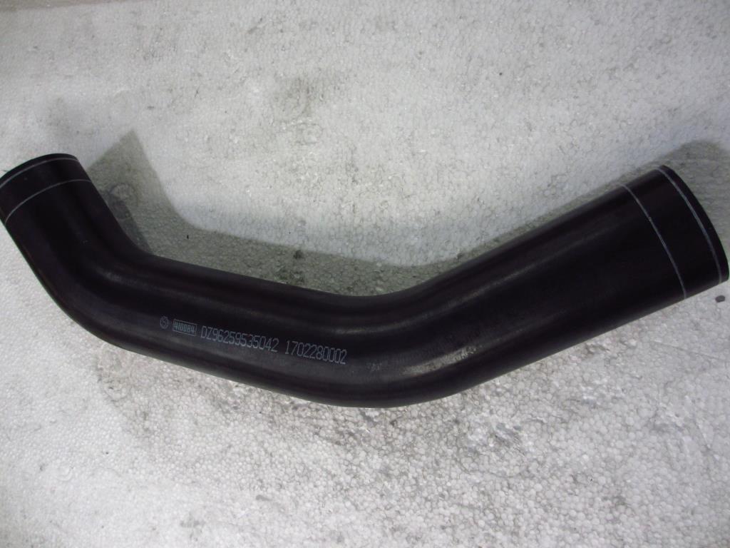 散热器进水胶管