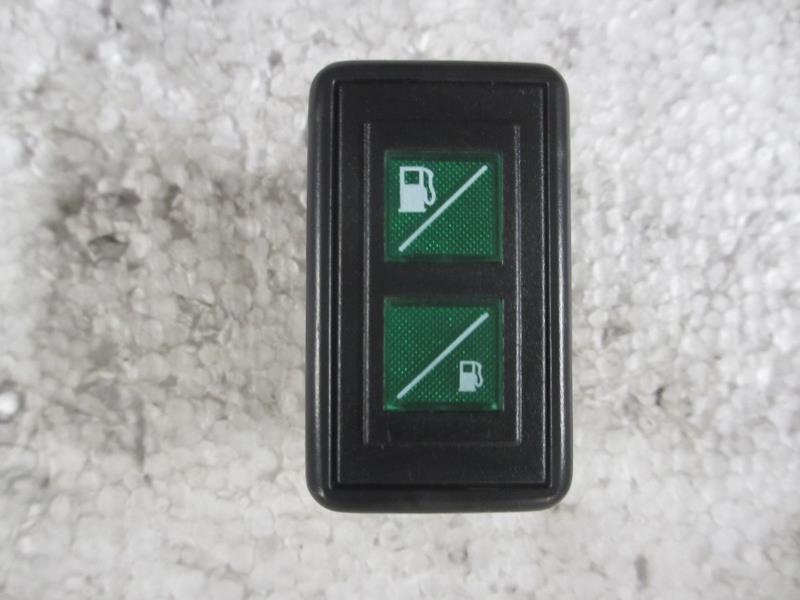 主、副油箱转换指示灯