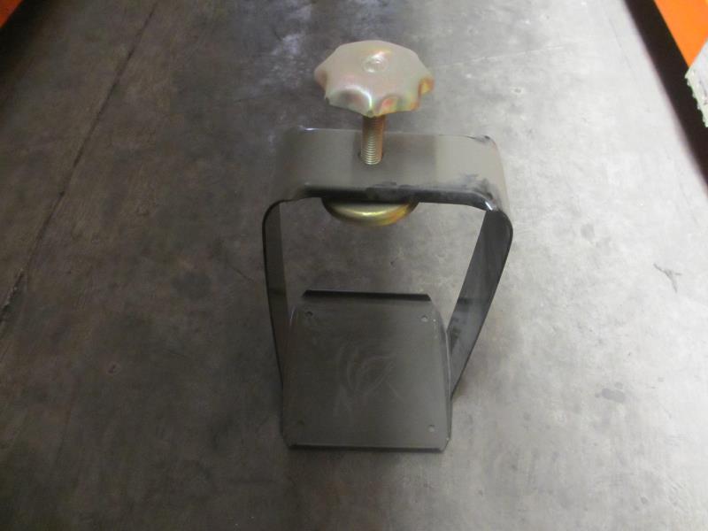 千斤顶固定架总成