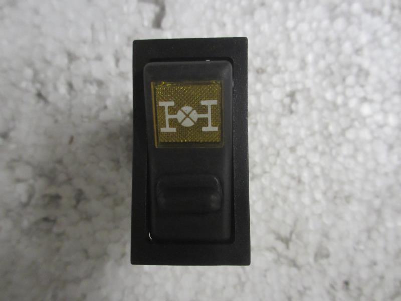 轴间差速器自锁开关