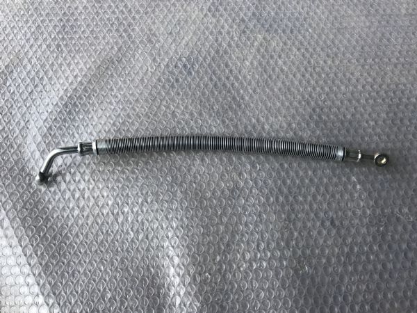 润滑油进油管总成