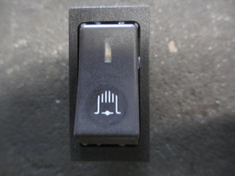 发动机制动器开关