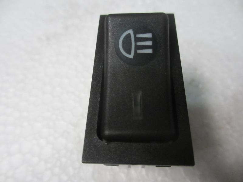 辅助远光灯翘板开关