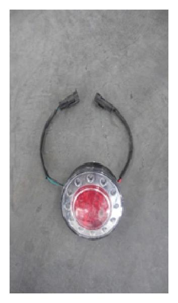 驾驶室后倒车灯（红）