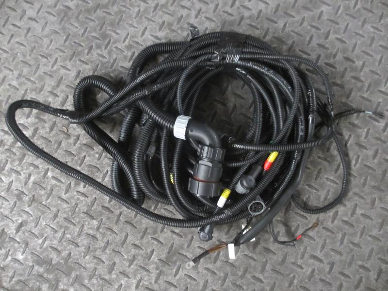 MAN车架线束(S32/6*4,ISM发动机,电加热油箱)