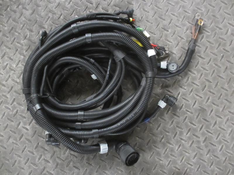 发动机、变速器底盘电线束（8*4、WP10E32、M3000）