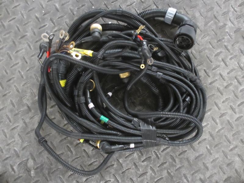 底盘线束（二）（8*4,发动机2.0ECU、变速器）