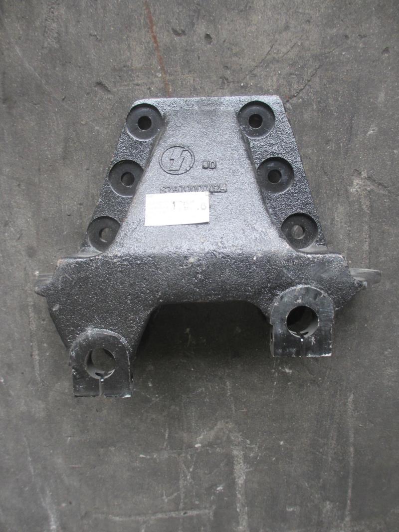 SCB_前板簧中间支架(右件）