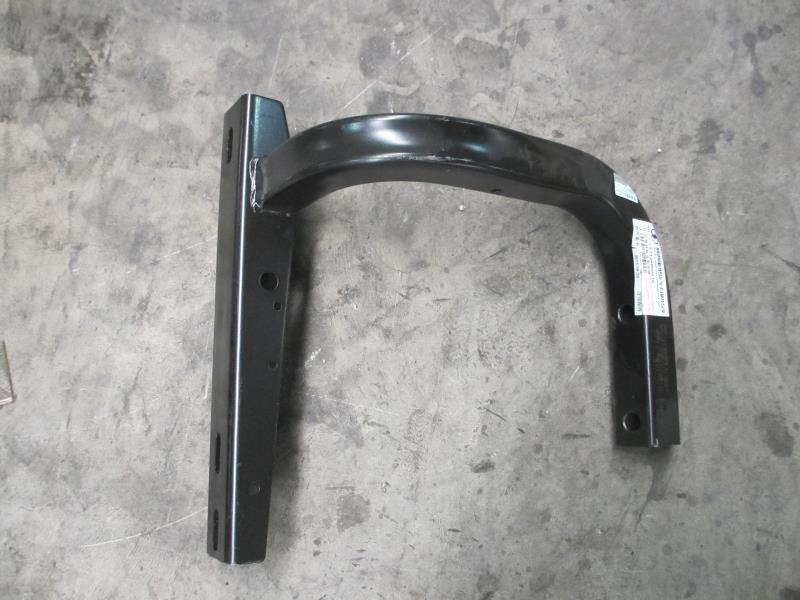 左前踏板支架总成