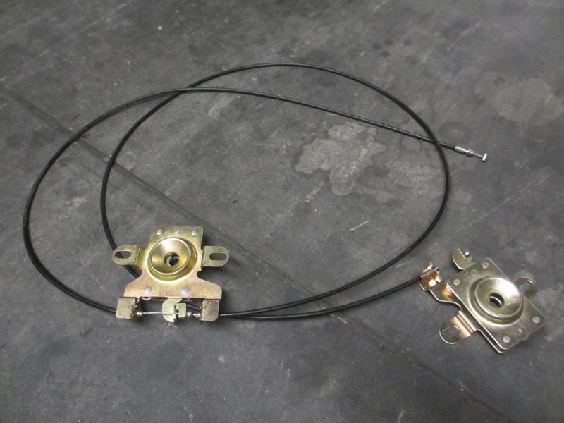 面罩锁锁座及拉杆总成