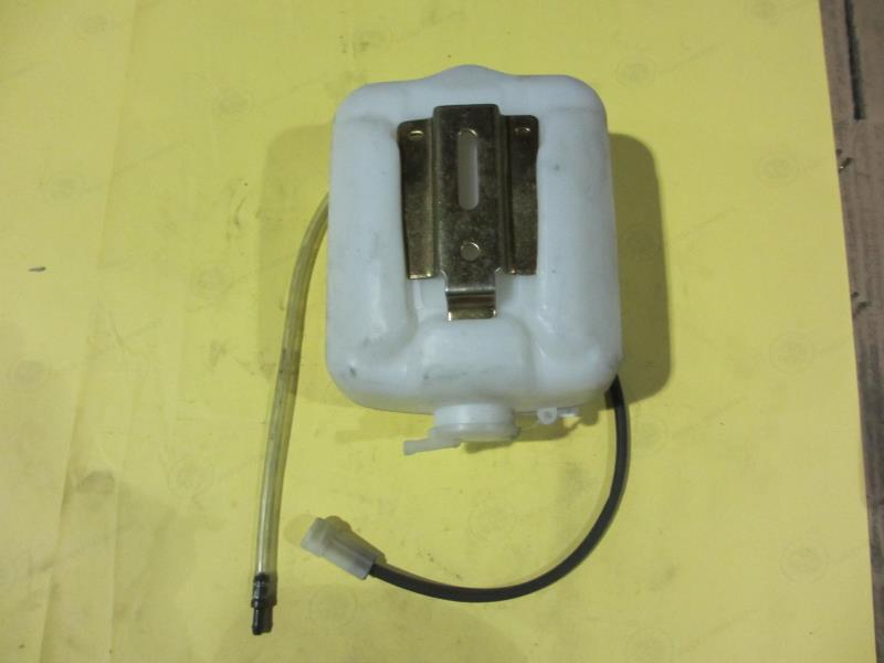 洗涤器水壶带电机总成