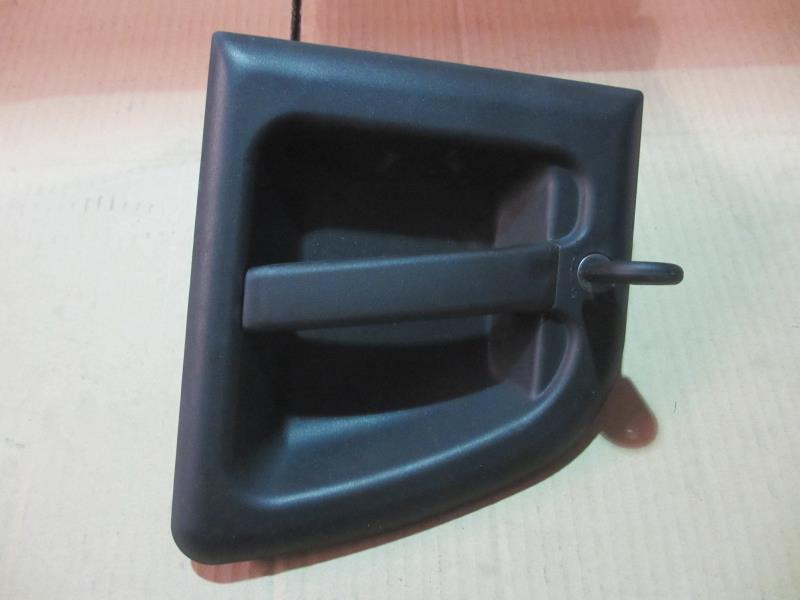 右车门外开手柄