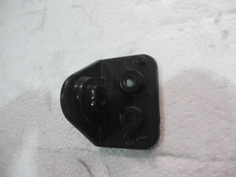 气弹簧下支架-前顶杂物盒