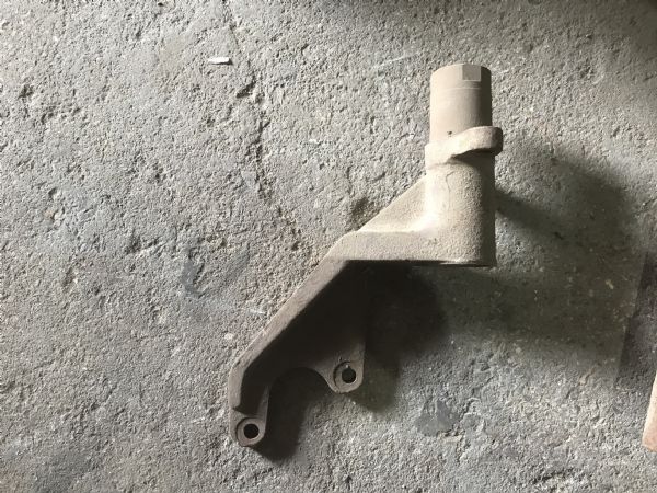 左气室支座(C3501073D)