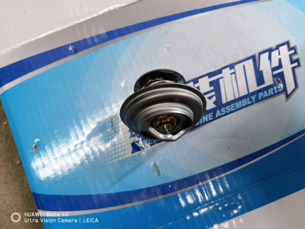 内置节温器